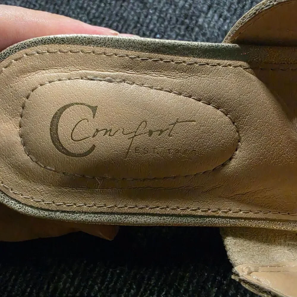 Source Unknown comfort metallic
